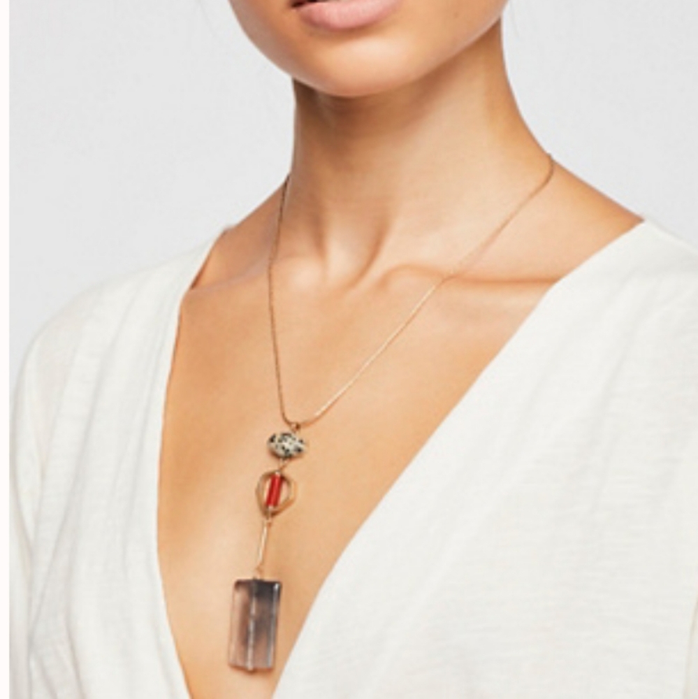 FP Fez Resin Pendant Necklace